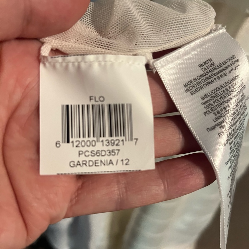 BCBGMaxAzria “Flo” full length dress, size 12 - Picture 10 of 15